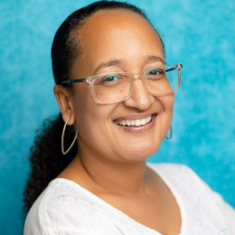 Headshot to Sharisse2